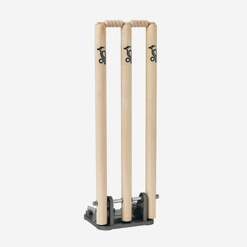 Kookaburra Spring Return Stumps